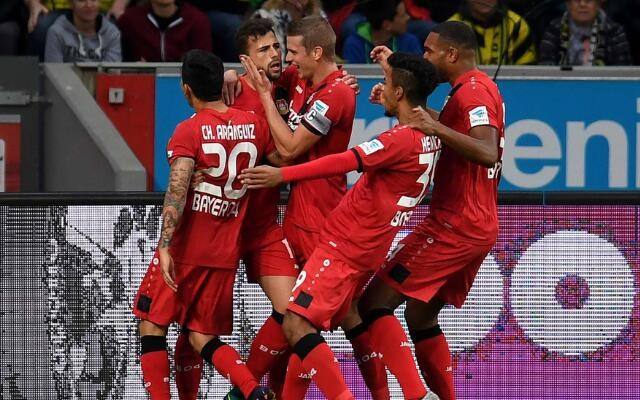  多特蒙德核心染红遭逆转绝杀  