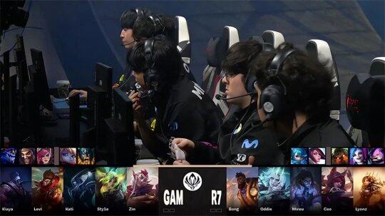  洛里昂新帅首秀告捷，保级之路现曙光  